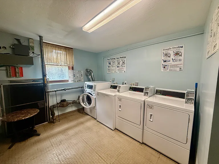 46 Gibbs St #1D — Photo 8