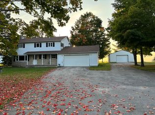 5476 M 33, Onaway, MI