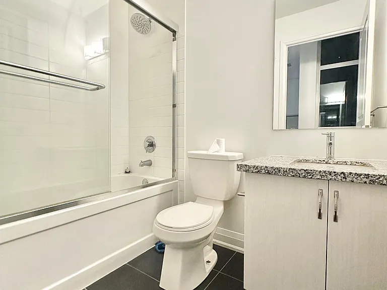 8763 Bayview Ave #515 — Photo 8