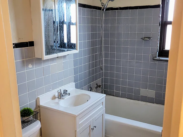 45B Maybrook Dr #B — Photo 7