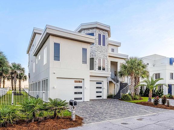 3rd image of 106 Ariola Dr