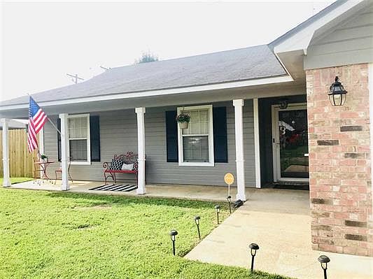 2nd image of 201 La Grange Dr