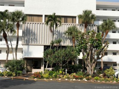 4000 NE 169th St APT 505, North Miami Beach, FL, 33160
