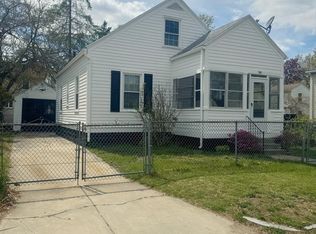 90 Elijah St, Springfield, MA 01109