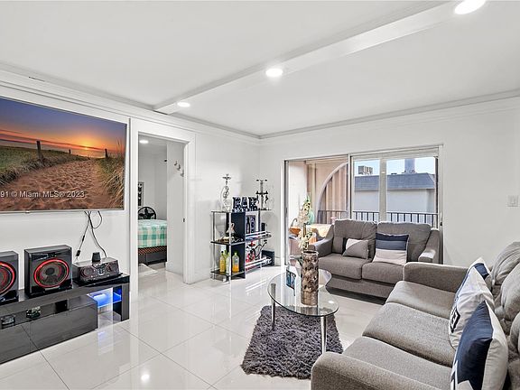 5th image of 6215 W 20th Ave APT 313-D