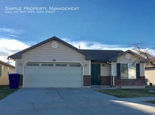 221 N Caleb Dr, North Salt Lake, UT 84054