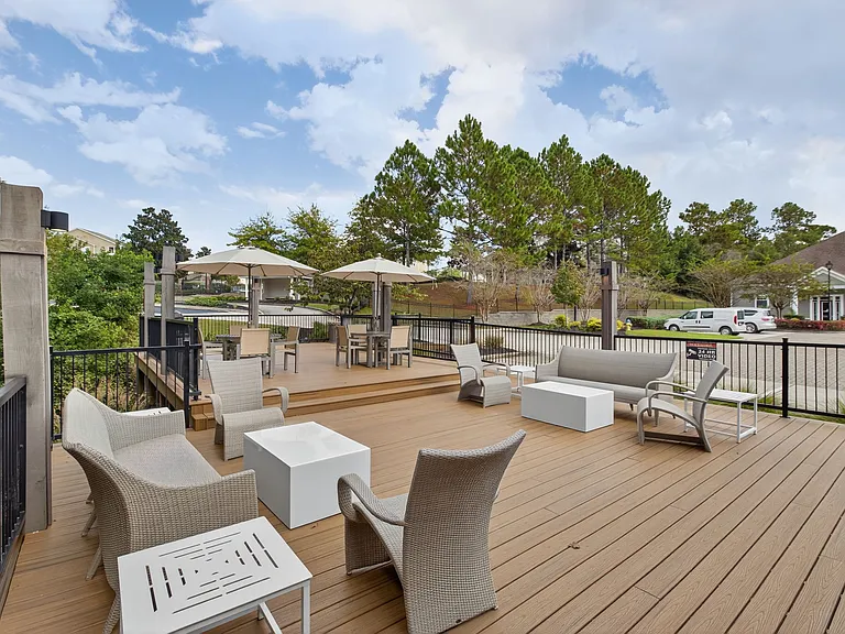 Charleston Apartment Homes — Photo 46