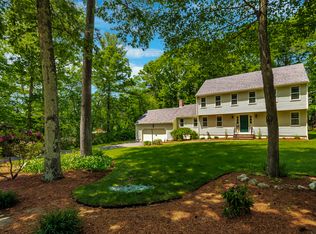 11 Longview Dr, North Easton, MA 02356