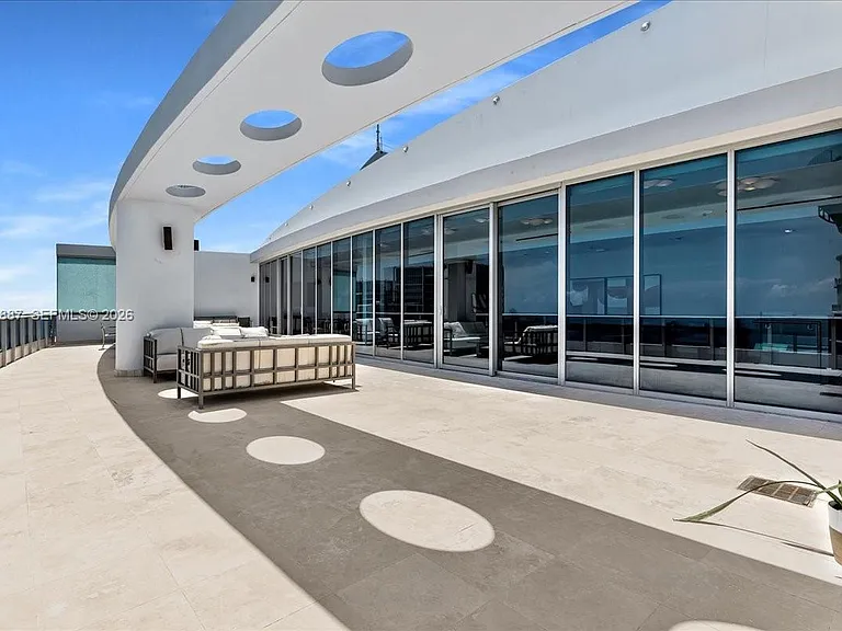 200 Biscayne Boulevard Way #Penthouse 5401 — Photo 32