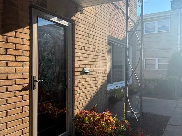 7916 W Lawrence Ave Unit A, Norridge, IL 60706