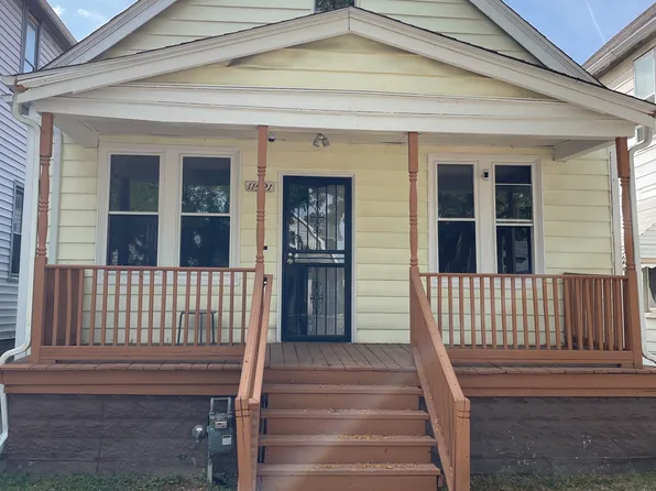 11521 Saint Aubin St, Hamtramck, MI 48212