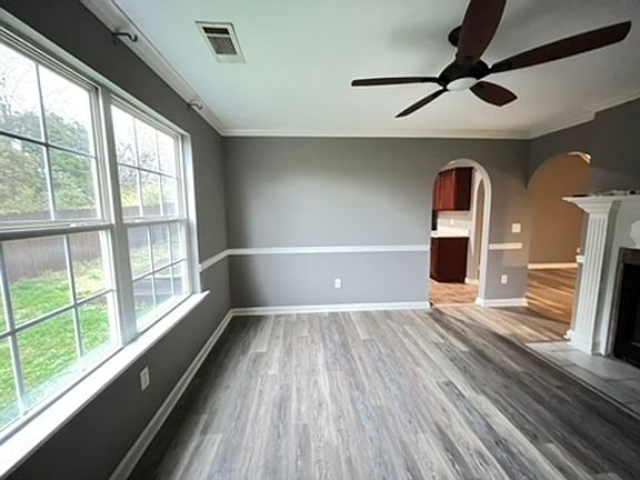 5th image of 5006 Courage Ct
