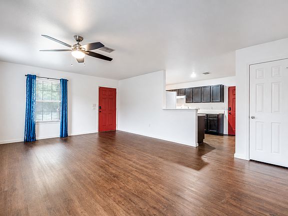 3rd image of 2727 Choice St