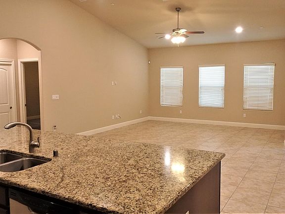 3rd image of 6221 E Farrin Ave
