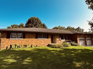 1924 Parkers Mill Rd, Lexington, KY 40504