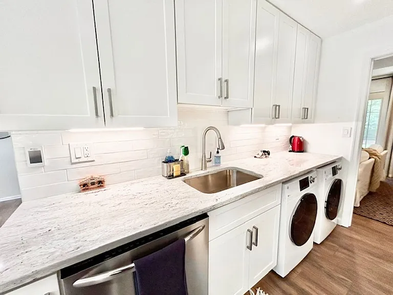 4823 Willett Pkwy — Photo 9
