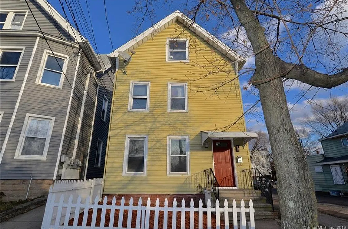 4 bed, 1475 sqft, $2,300 — Photo 1