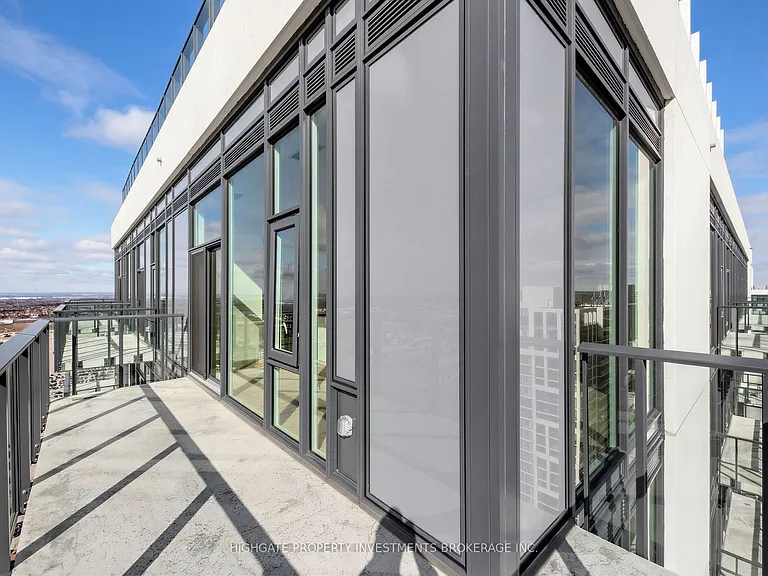 27 Korda Gate #Penthouse 102 — Photo 26