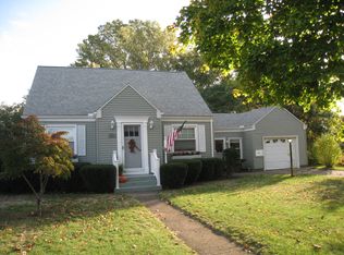 841 Shenley Dr, Erie, PA 16505