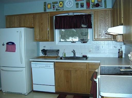 3rd image of 2636 Sequoia Pkwy