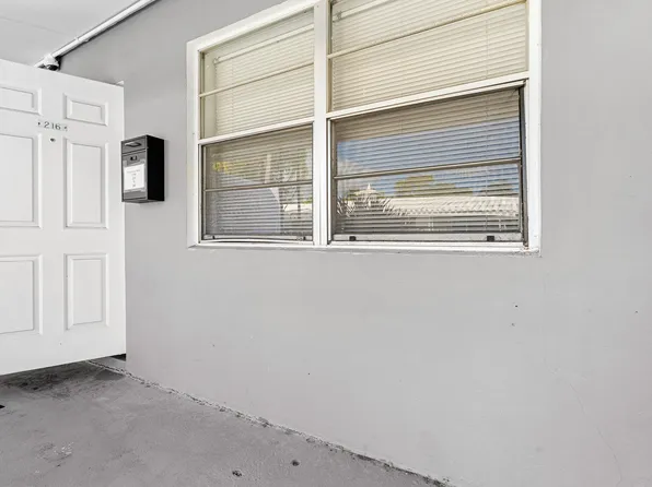 910 N Victoria Park Rd #216, Fort Lauderdale, FL 33304