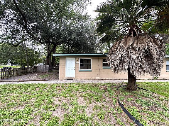 3rd image of 4464 Spring Glen Rd #4464
