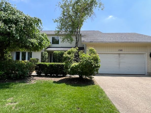 1303 Hidden Lake Dr