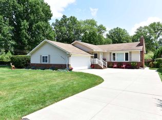 4697 Grayton Rd, Cleveland, OH 44135