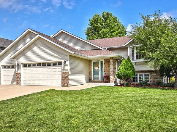 1190 Foxtail Ln