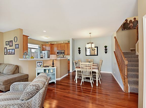 4th image of 500 Majestic Ln