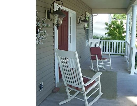 5th image of 504 Hanley Ln