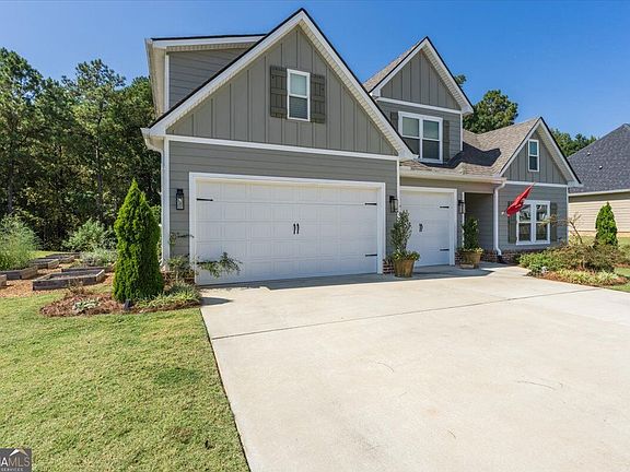 2nd image of 620 Whispering Pines Dr