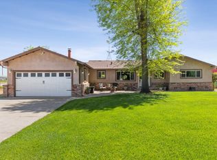 5712 Hinds Rd, Oakdale, CA 95361