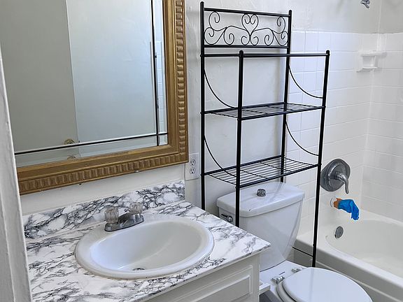 5th image of 4152 Alabama St #3