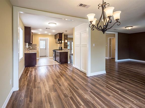 5th image of 5205 Camden Ln