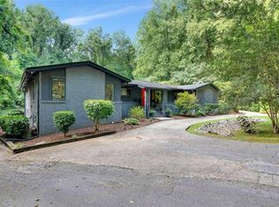 2840 Duke Of Gloucester, East Point, GA 30344