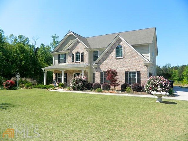 1st image of 352 Mary Dr