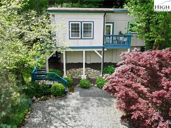 140 Trout Pond Lane, Banner Elk, NC 28604