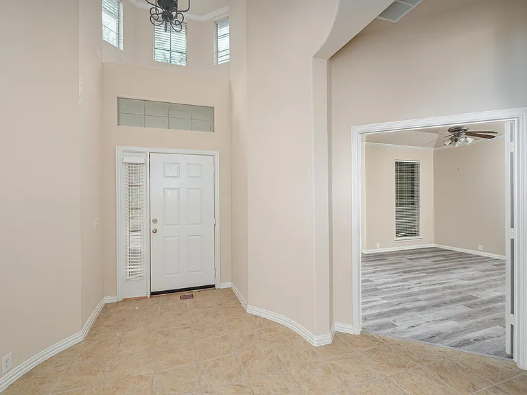 11085 Prescott Dr — Photo 10