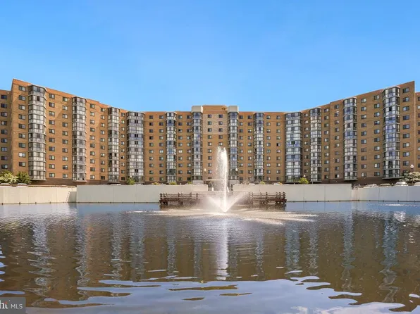 3330 N Leisure World Blvd #5-428, Silver Spring, MD 20906
