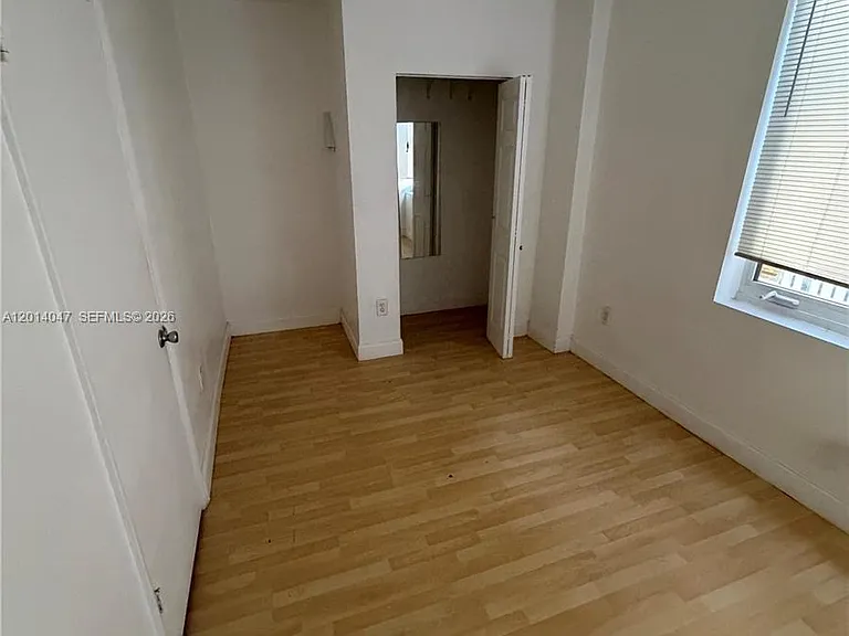 1342 Drexel Ave #205 — Photo 5