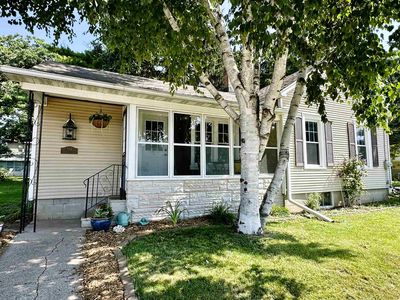 704 Bismarck Ave, Oshkosh, WI, 54902