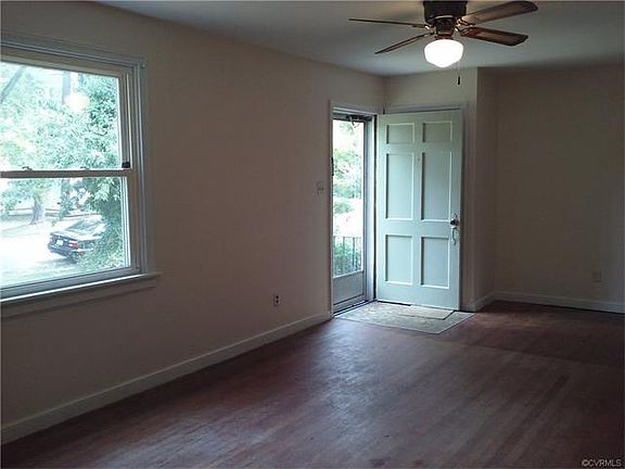 2nd image of 1404 Fort Hill Dr