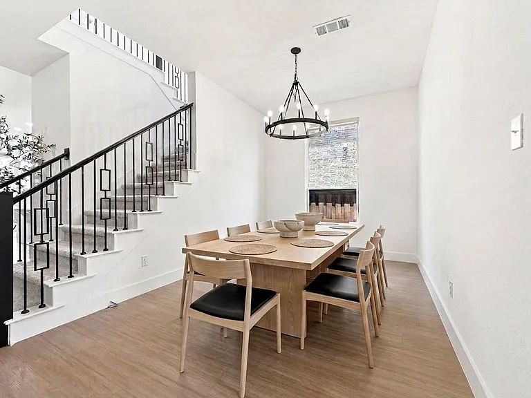 8109 Milo Fields Ln — Photo 7