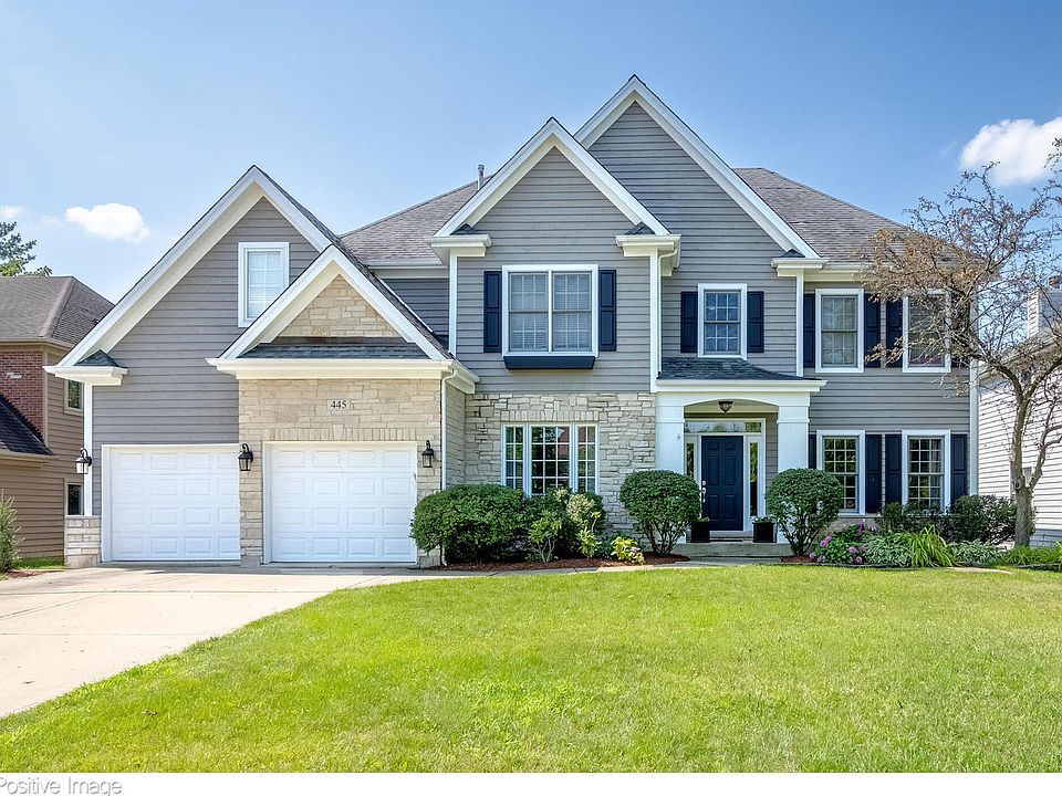 1st image of 445 Lynn Ct