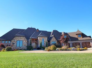 127 Eagle Ridge Ct, Branson West, MO 65737