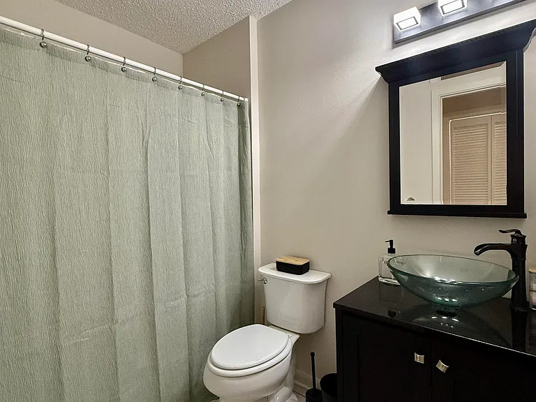 419 Bonarbridge Dr — Photo 9