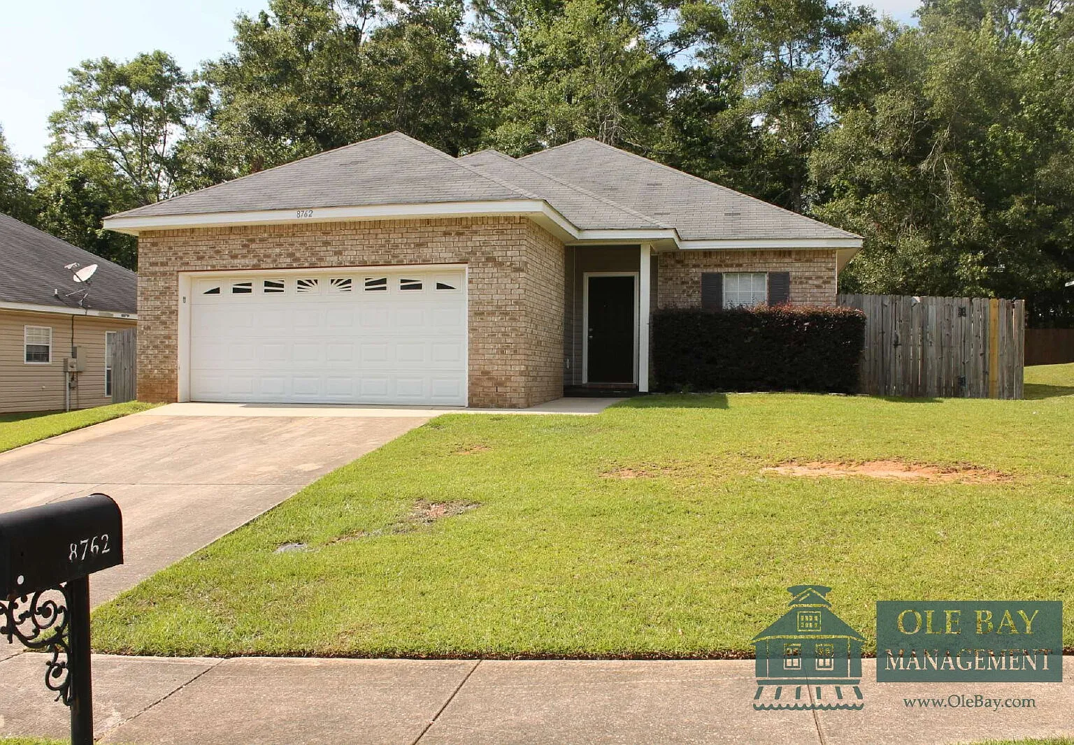 3 bed, 2.0 bath, $1,575 — Photo 1