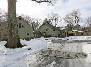 62 Snake Hill, lloyd Harbor, NY 11743