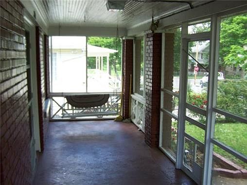 3rd image of 314 N Clinton Pl